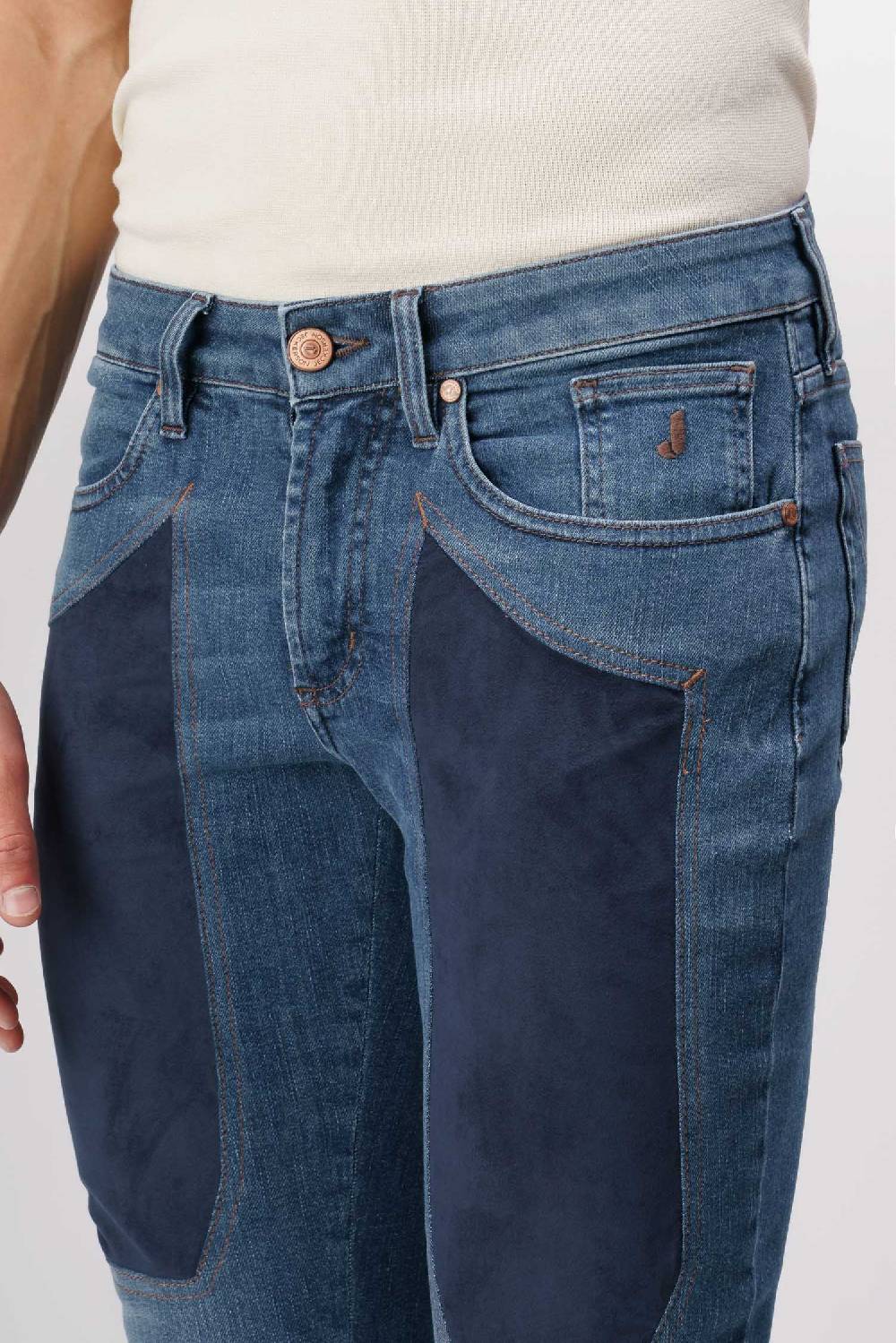 Jeckerson James - Pantalone 5 tasche con toppa in comfort denim blu scuro Nuovo