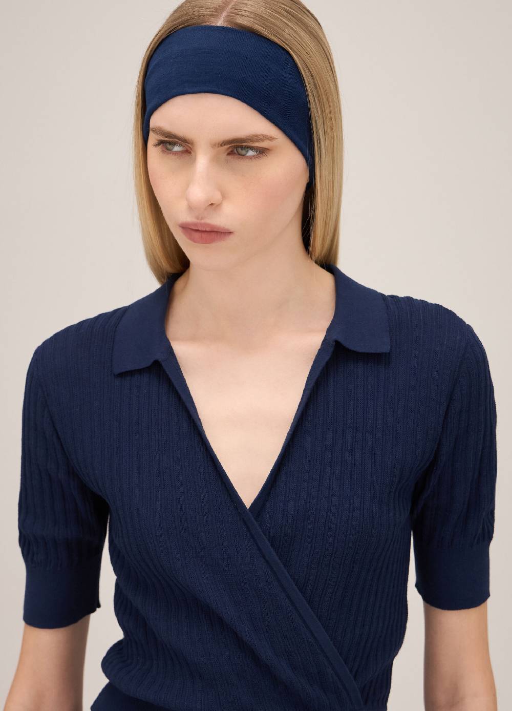 LES COPAINST-shirt con scollo a V Sconto