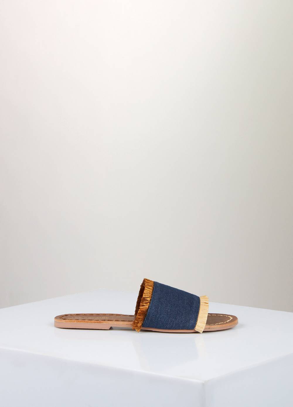 LES COPAINSSandali bassi in denim Spedizione Gratuita