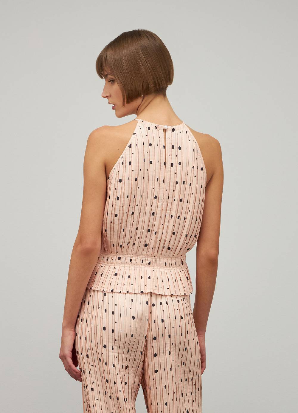 LES COPAINSTop con scollo all'americana Prezzo Ridotto