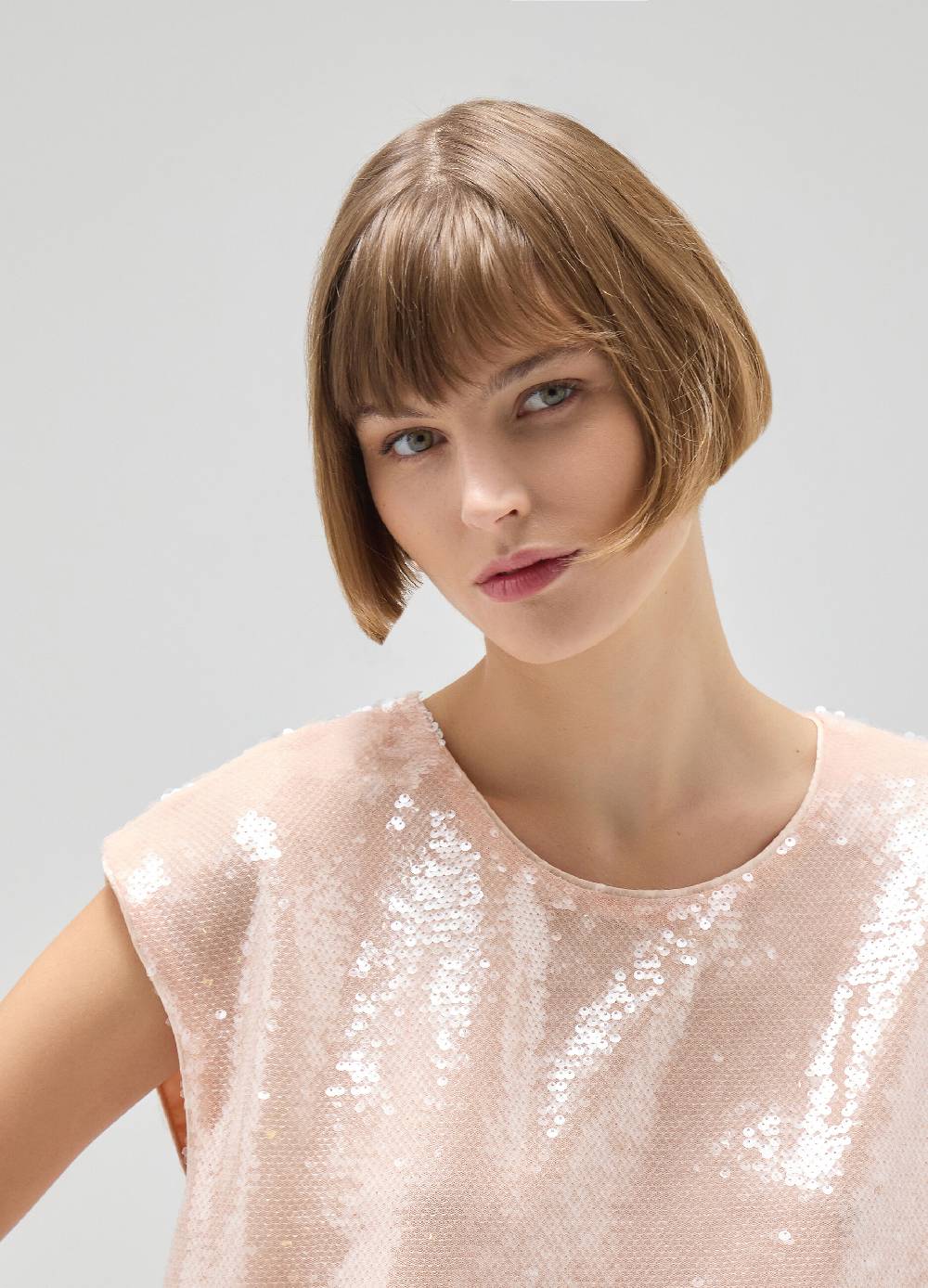 LES COPAINSTop smanicato con paillettes Sconto