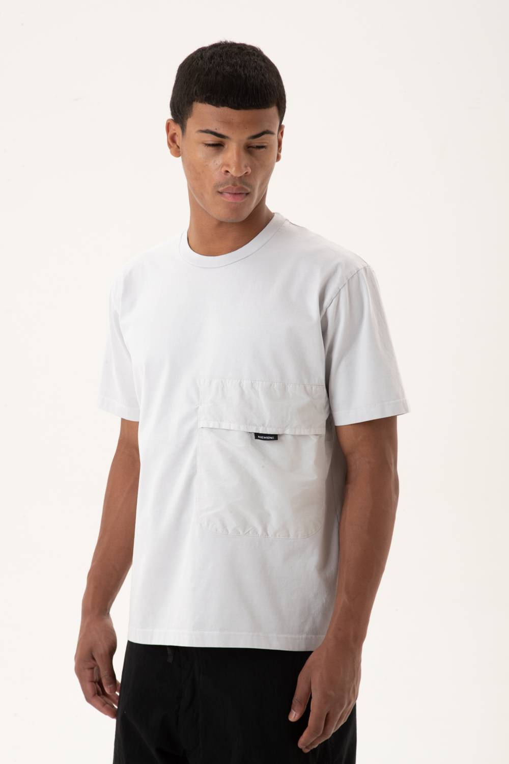 NemeN NMN_E23151T_216 [ASH JUMBO POCKET COMPACT TSHIRT] Vendita Calda
