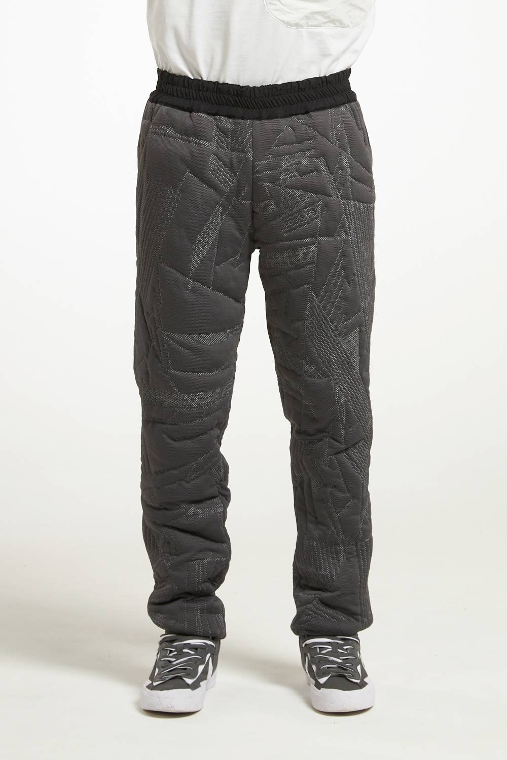 NemeN NMN_I22241P_170 [SET – 3D KNITTED PANT] Acquista Ora