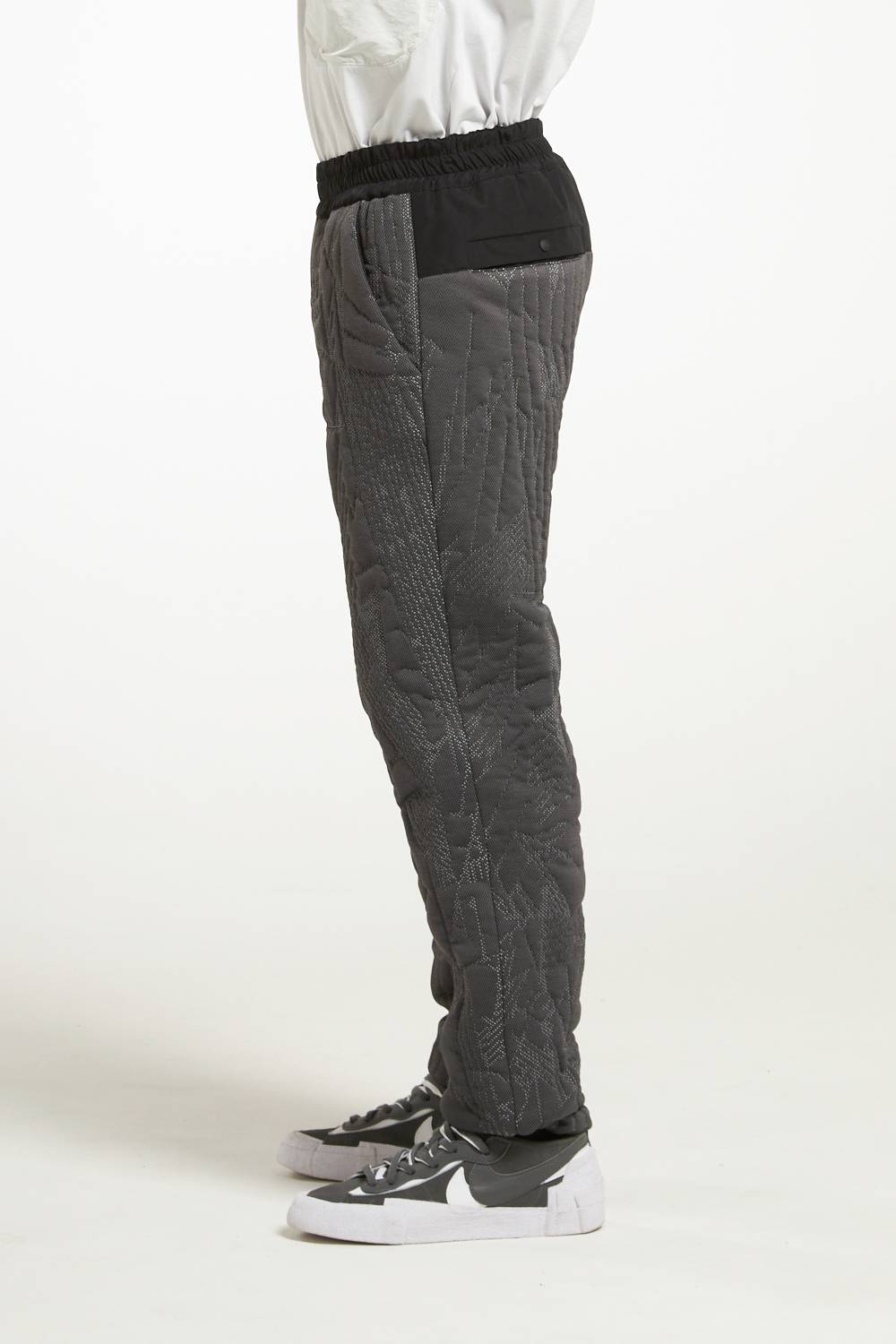 NemeN NMN_I22241P_170 [SET – 3D KNITTED PANT] Acquista Ora