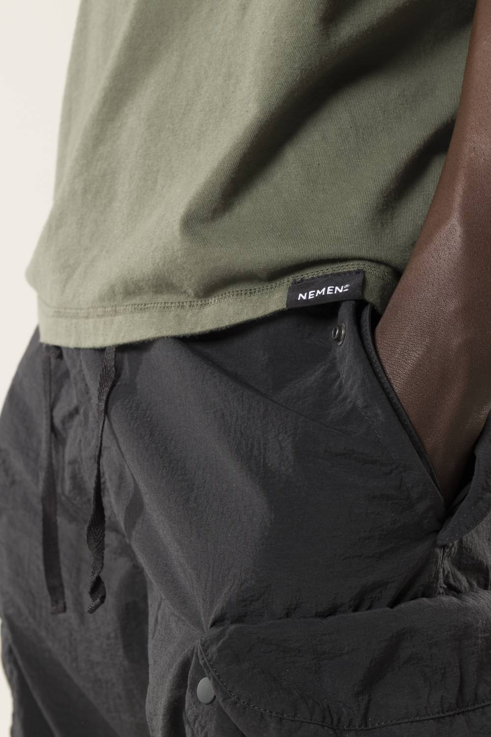 NemeN NMN_E22135T_068 [KEL CHEST POCKET T-SHIRT] Acquista Ora