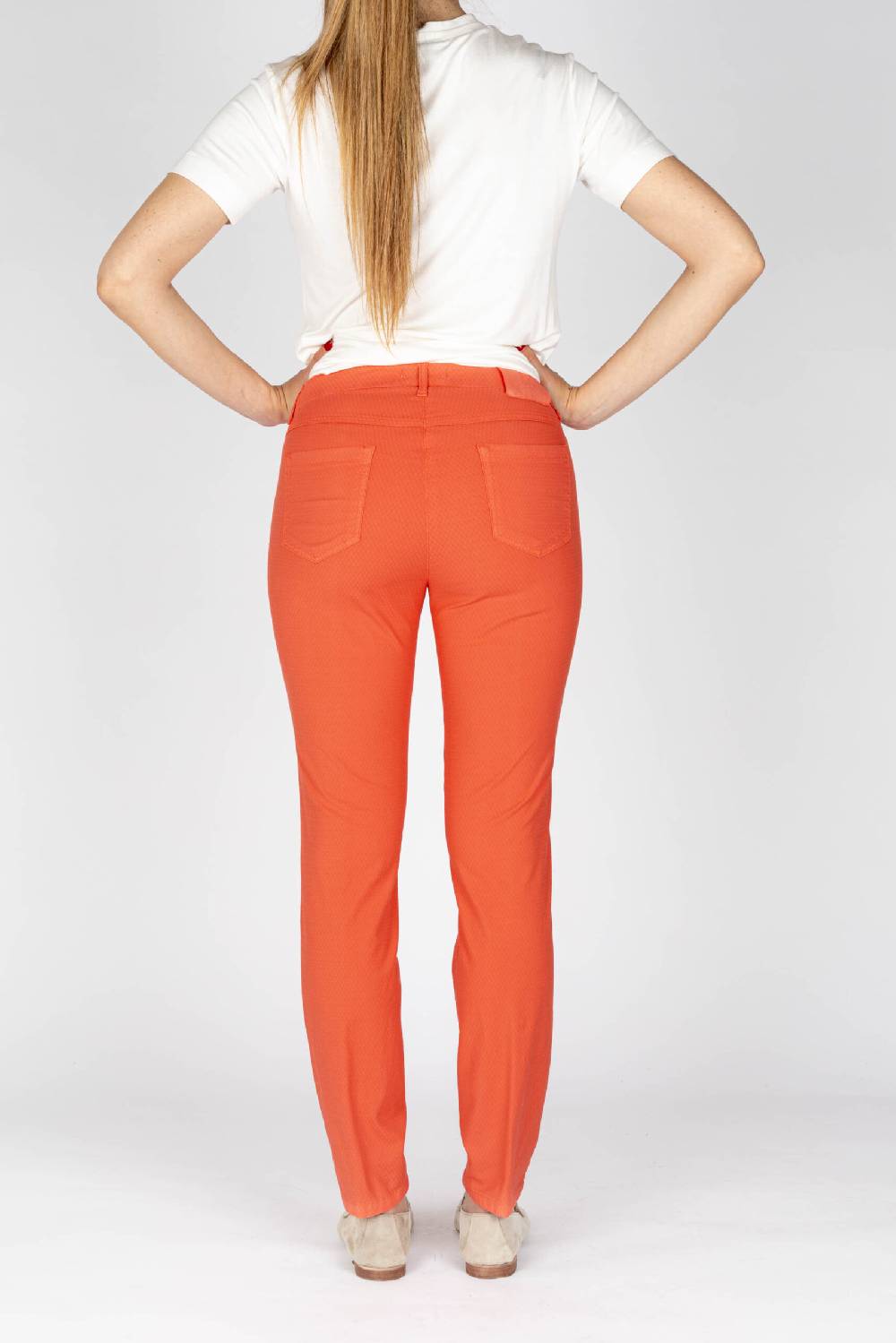 L.Pucci Pantaloni jeans colore corallo tessuto cotone armaturato Negozio