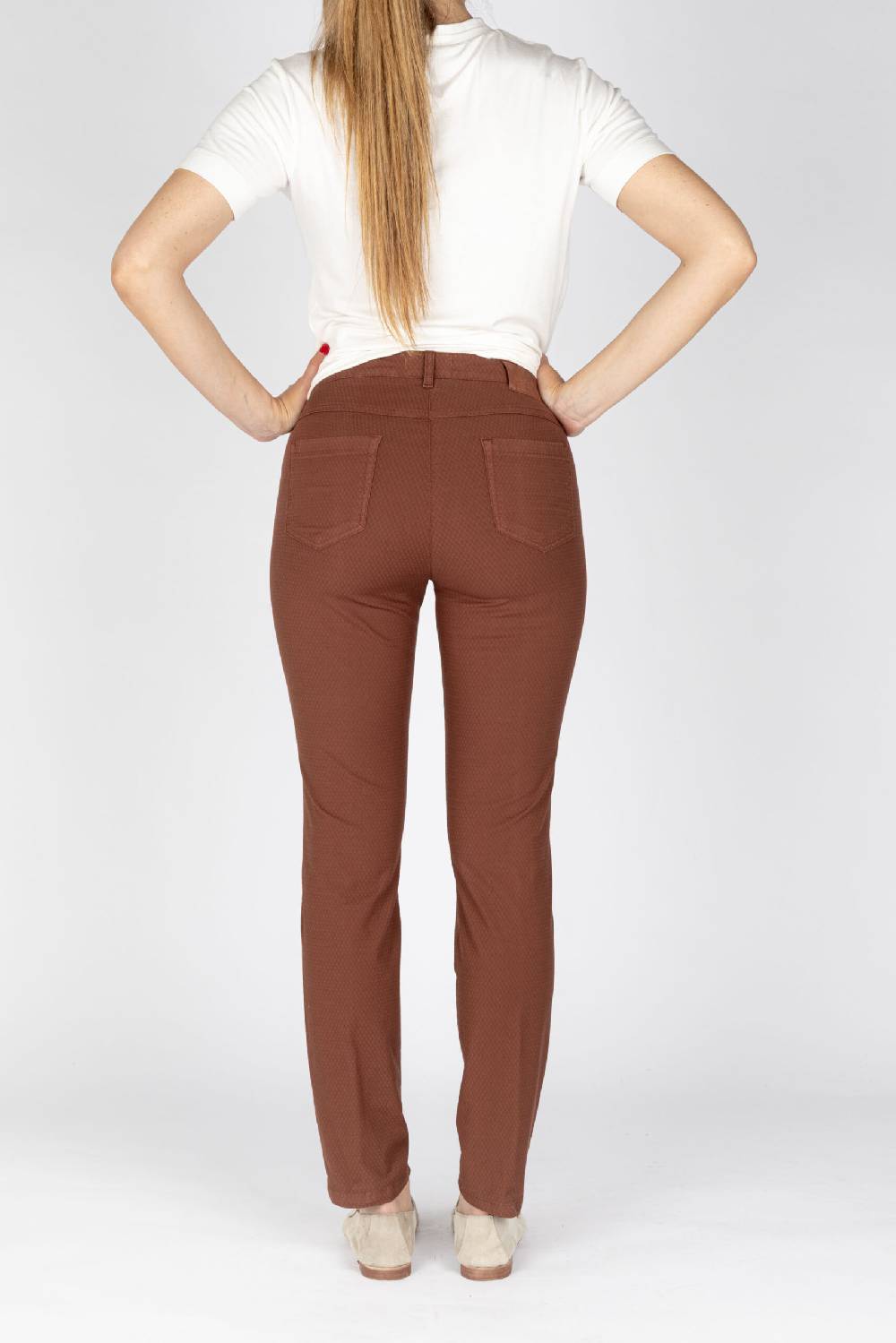 L.Pucci Pantaloni jeans colore biscotto tessuto cotone armaturato In Saldo