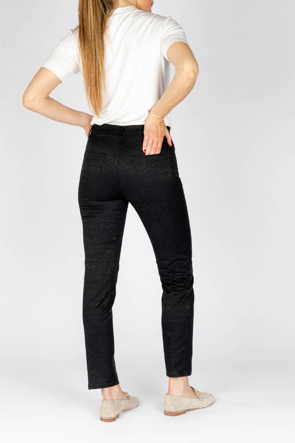 L.Pucci Pantaloni disegno fiore colore nero, linea Jeans tessuto jacquard Pezzi Unici