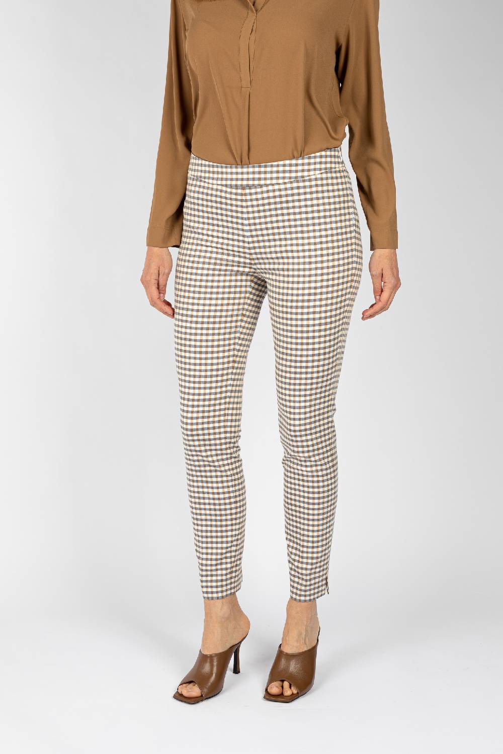 L.Pucci Pantaloni tessuto disegno quadretto colore blu, linea a sigaretta Acquista Ora