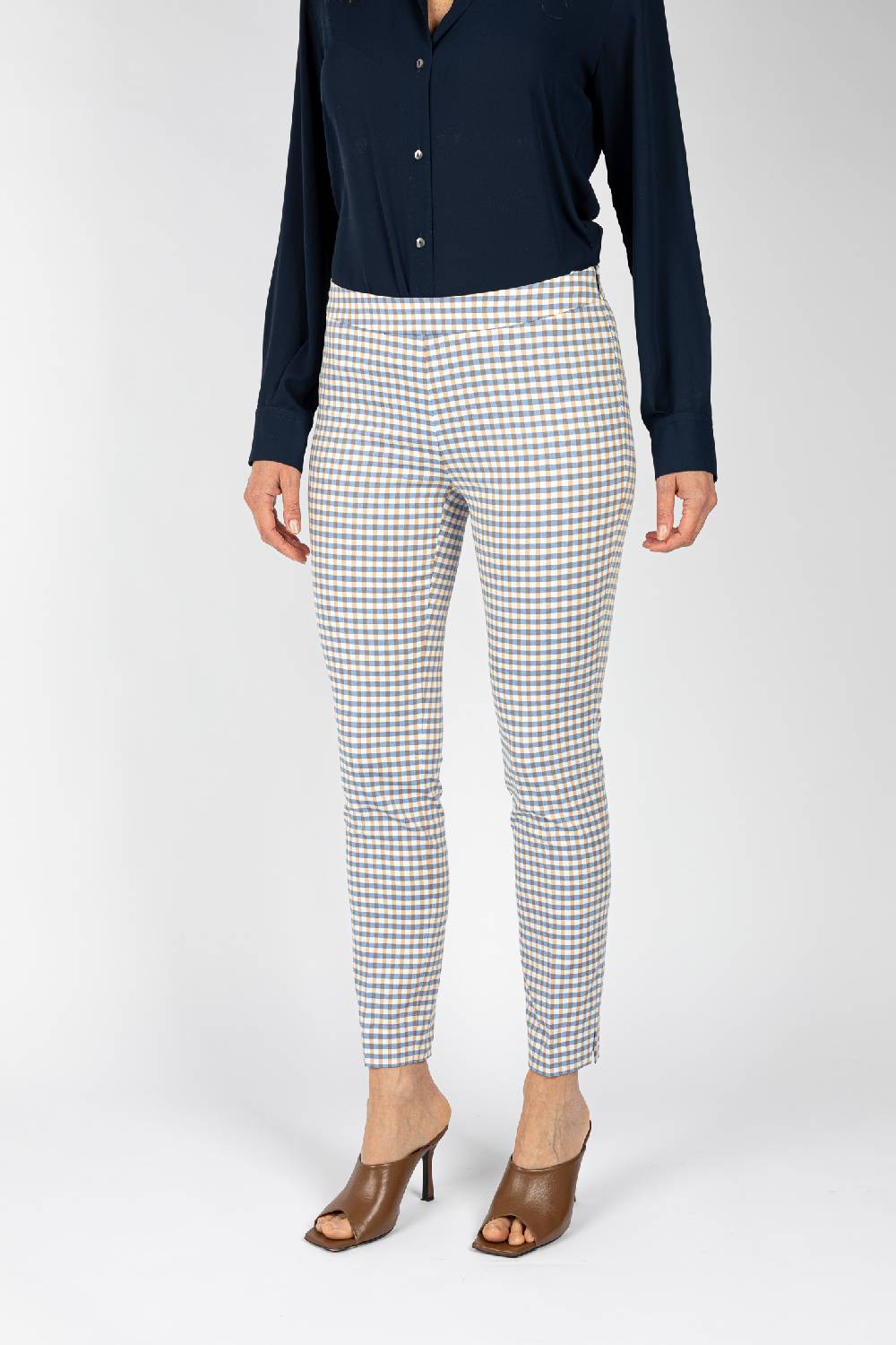 L.Pucci Pantaloni tessuto disegno quadretto colore celeste, linea a sigaretta Consegna Veloce