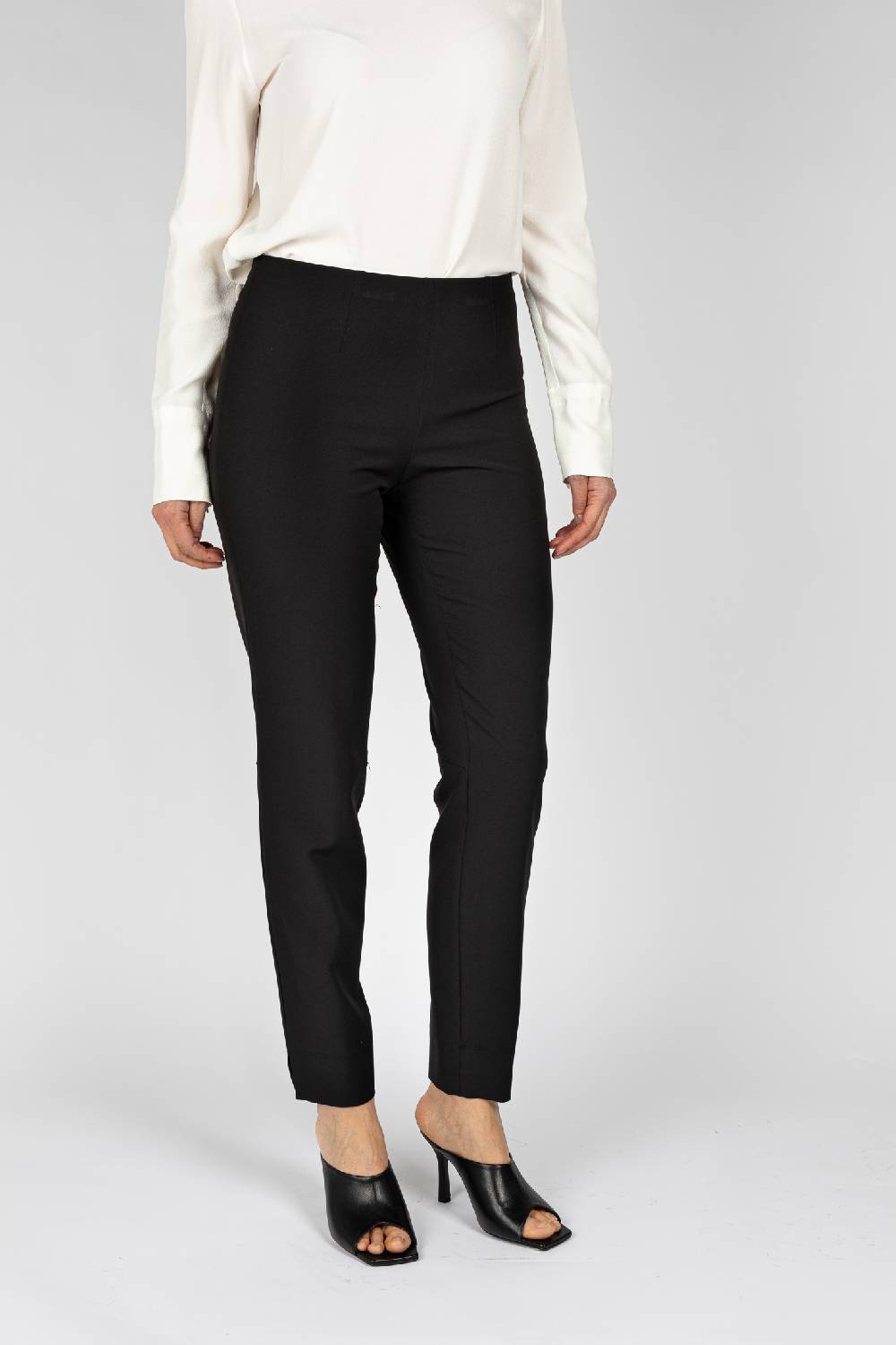 L.Pucci Pantaloni linea a sigaretta colore nero Vendita Calda