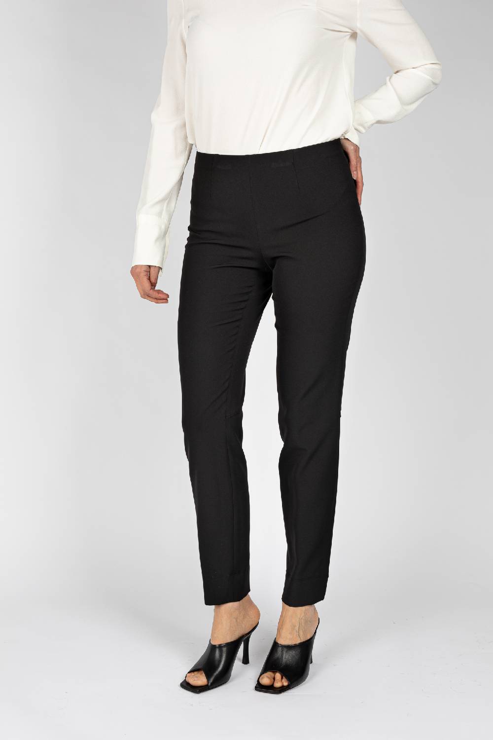 L.Pucci Pantaloni linea a sigaretta colore nero Vendita Calda