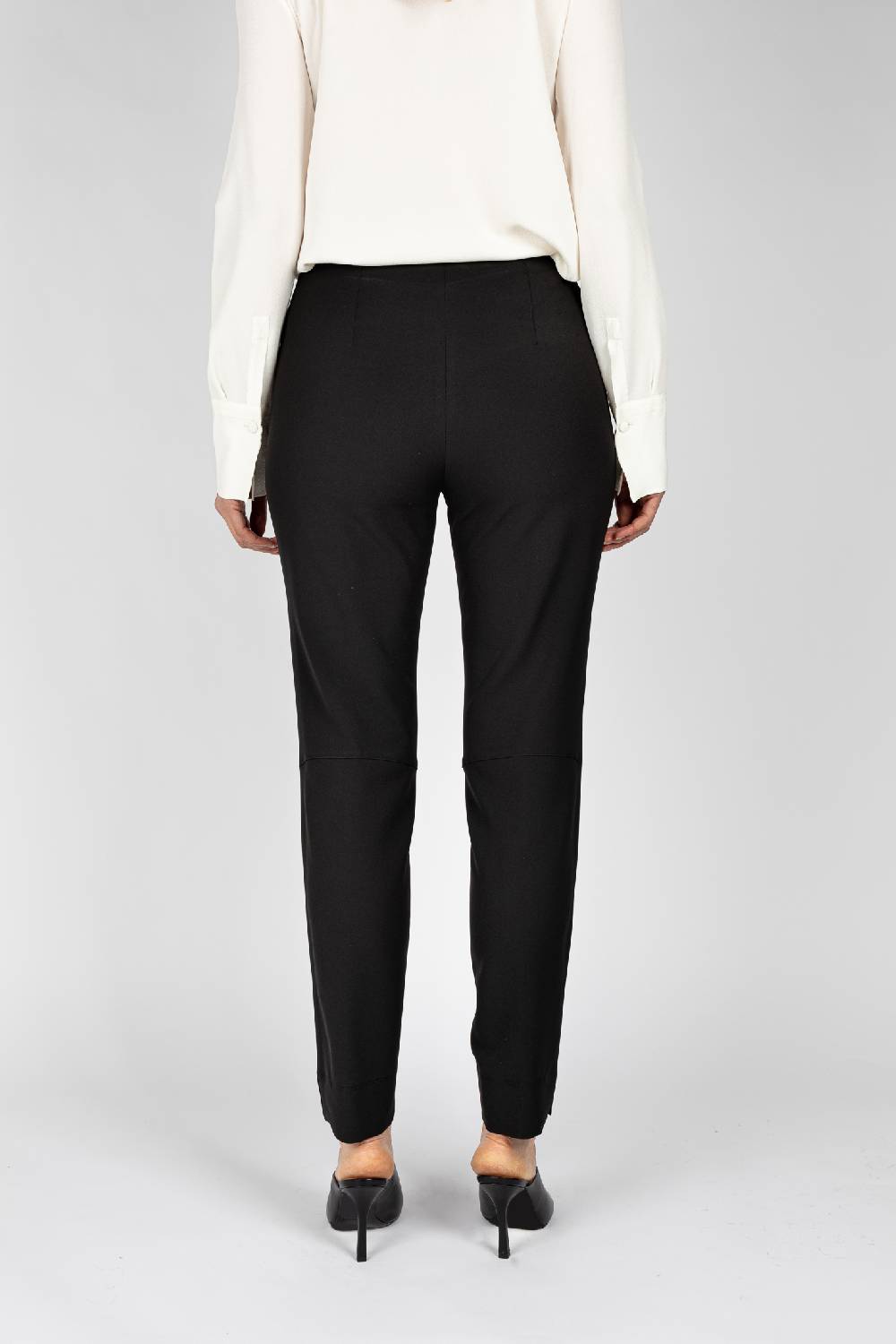 L.Pucci Pantaloni linea a sigaretta colore nero Vendita Calda