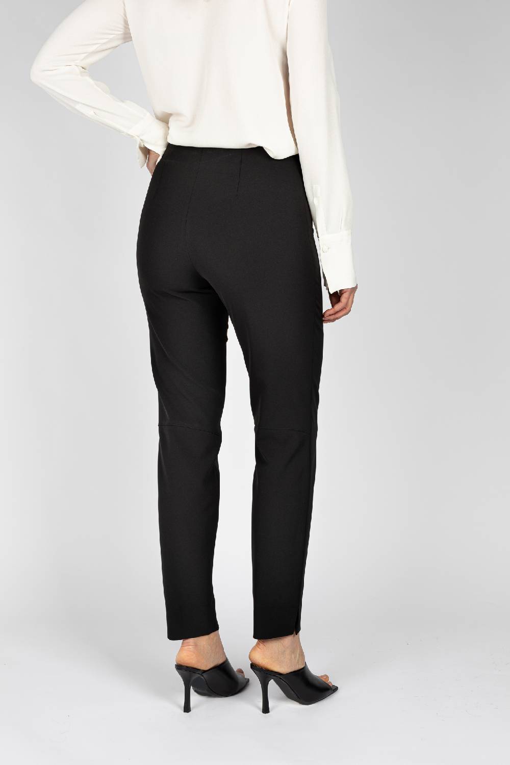 L.Pucci Pantaloni linea a sigaretta colore nero Vendita Calda