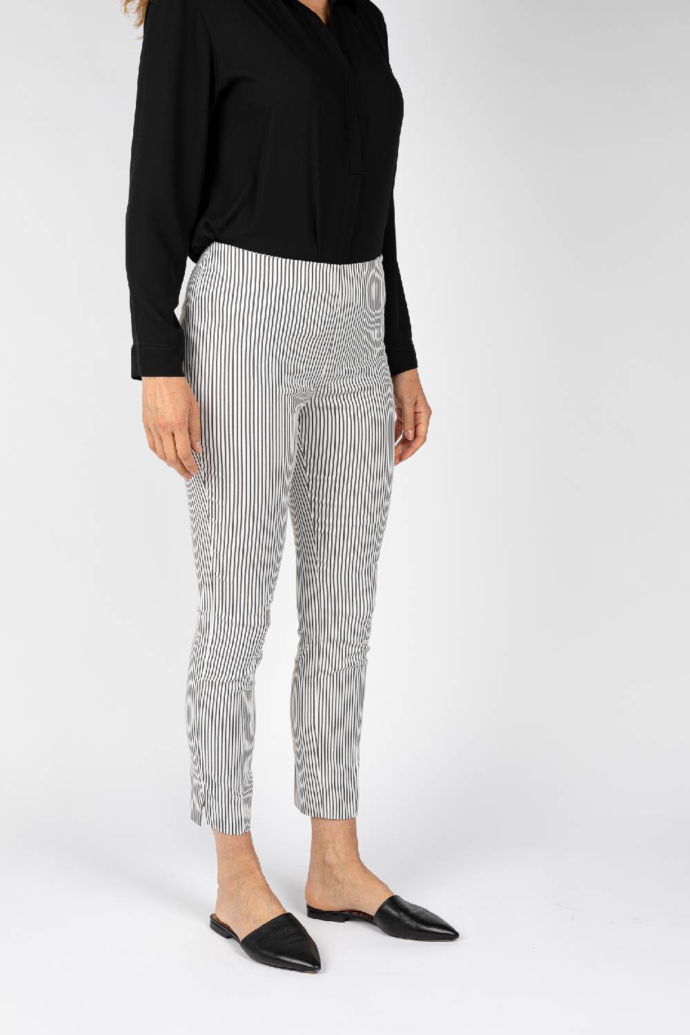 L.Pucci Pantaloni a riga colore nero da donna linea stretta Moda