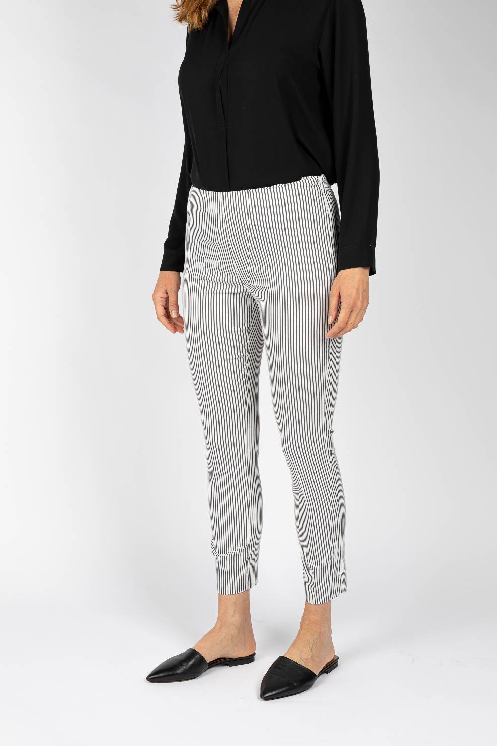 L.Pucci Pantaloni a riga colore nero da donna linea stretta Moda