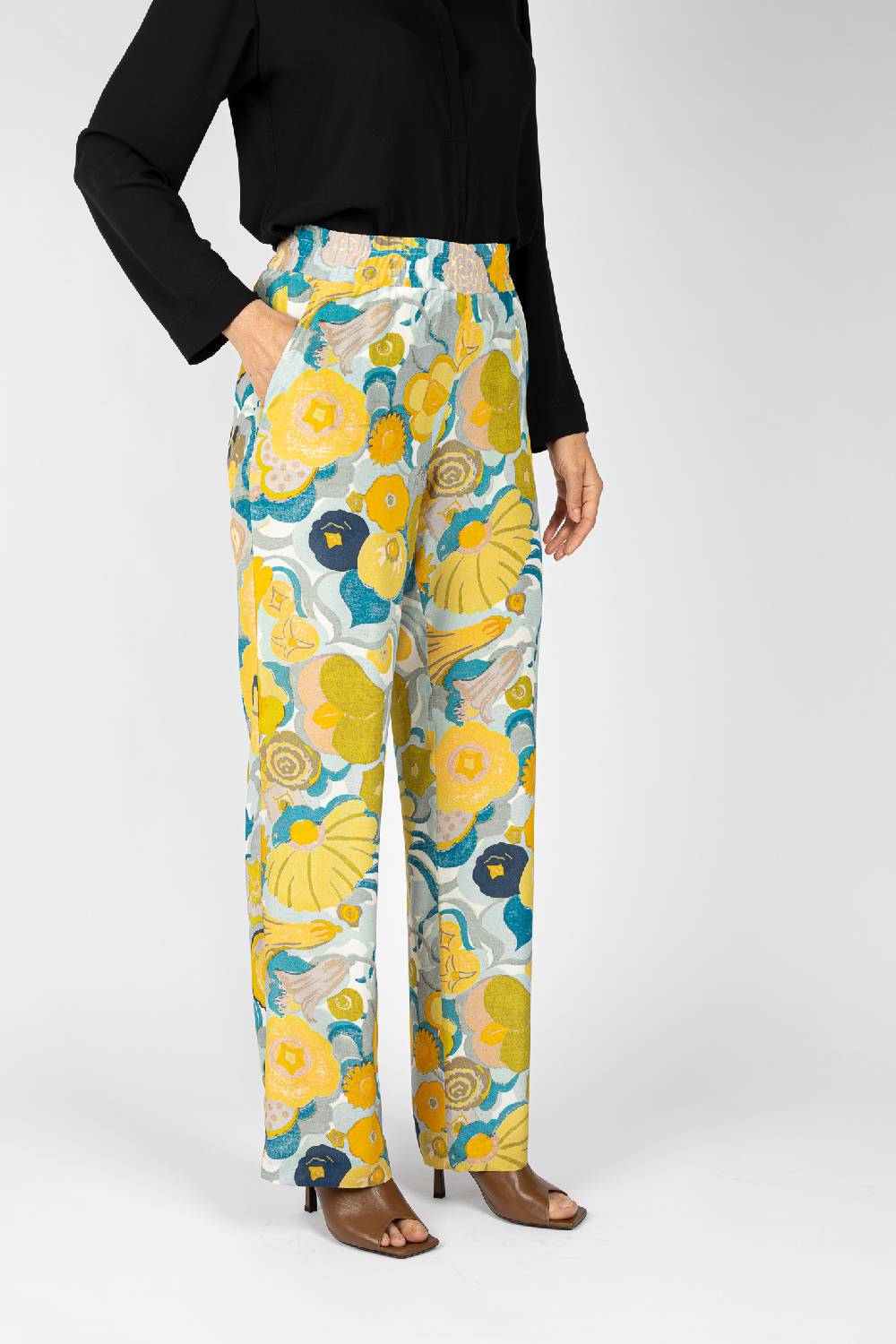 L.Pucci Pantaloni stampati disegno fiori sul giallo linea morbida da donna Nuovo
