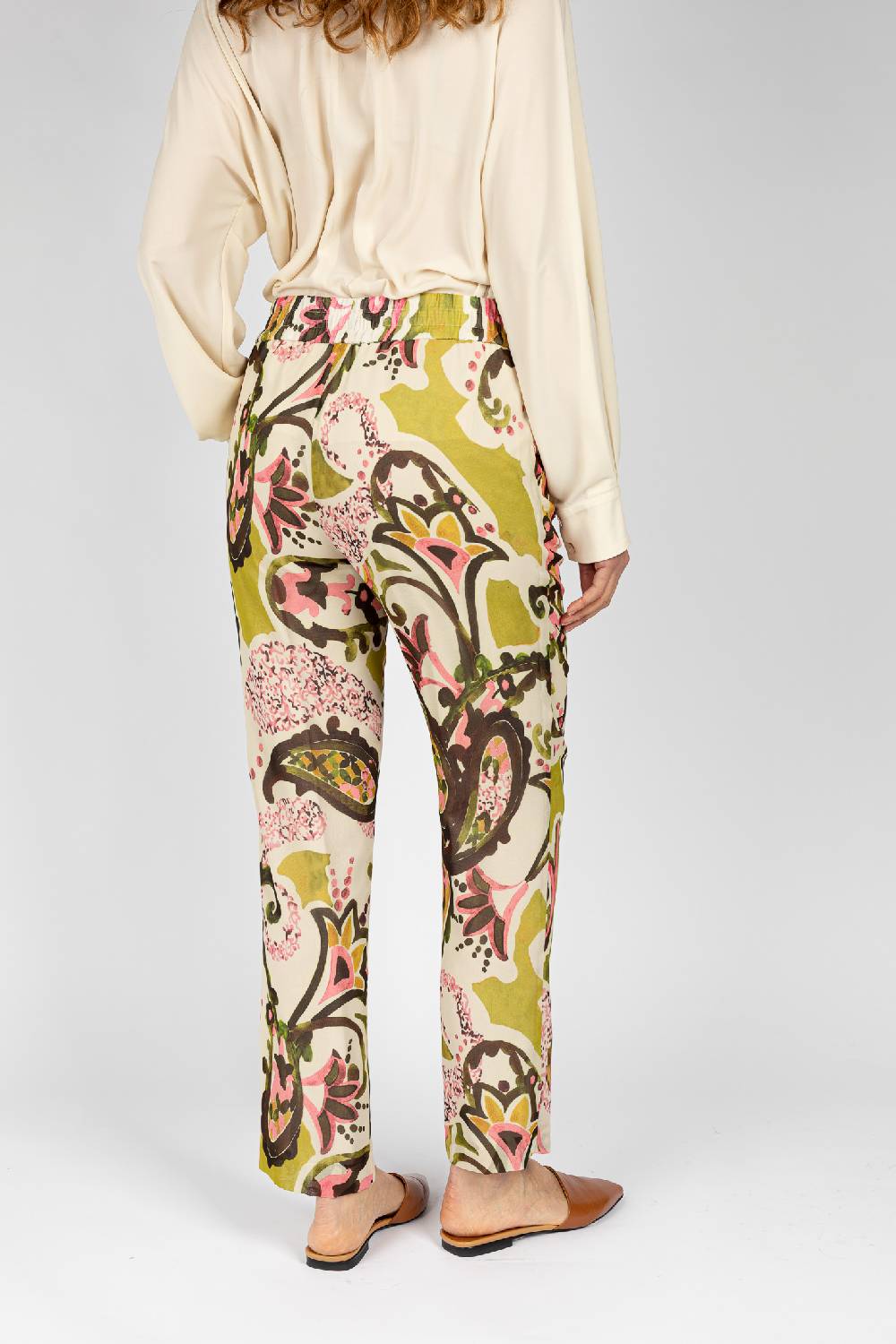 L.Pucci Pantaloni stampati disegni cachemire beige verdi linea morbida da donna Qualità