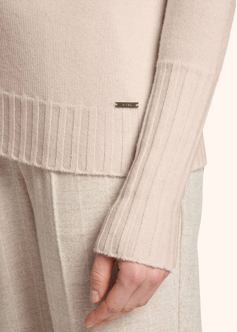 Kiton MAGLIA COLLO ALTO CASHMERE D5470151389 Offerta