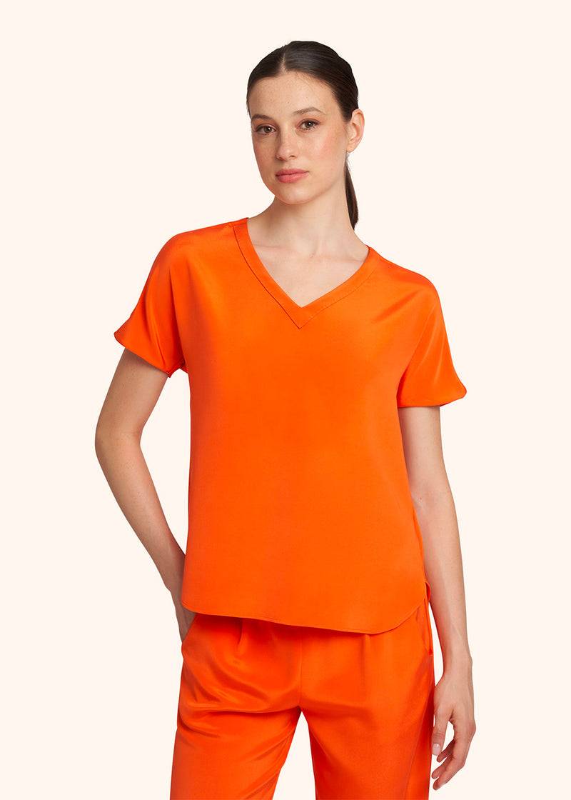 Kiton T-SHIRT SETA D47454K0977A17 In Saldo