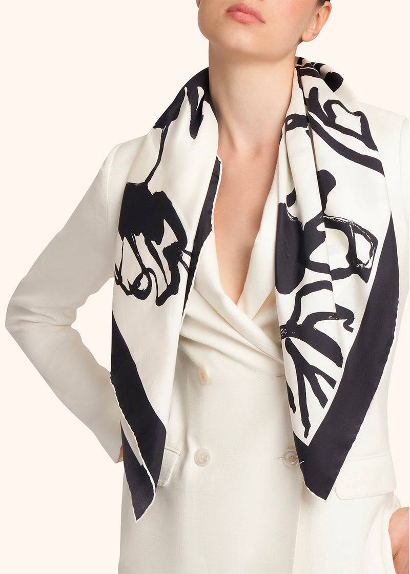 Kiton FOULARD SETA D53754K0949D12 Fino Al -60%