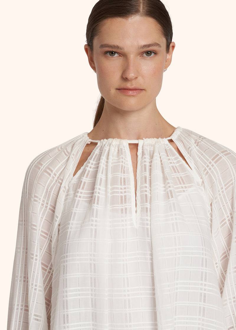 Kiton ABITO COTONE D55346K0958B01 Offerte