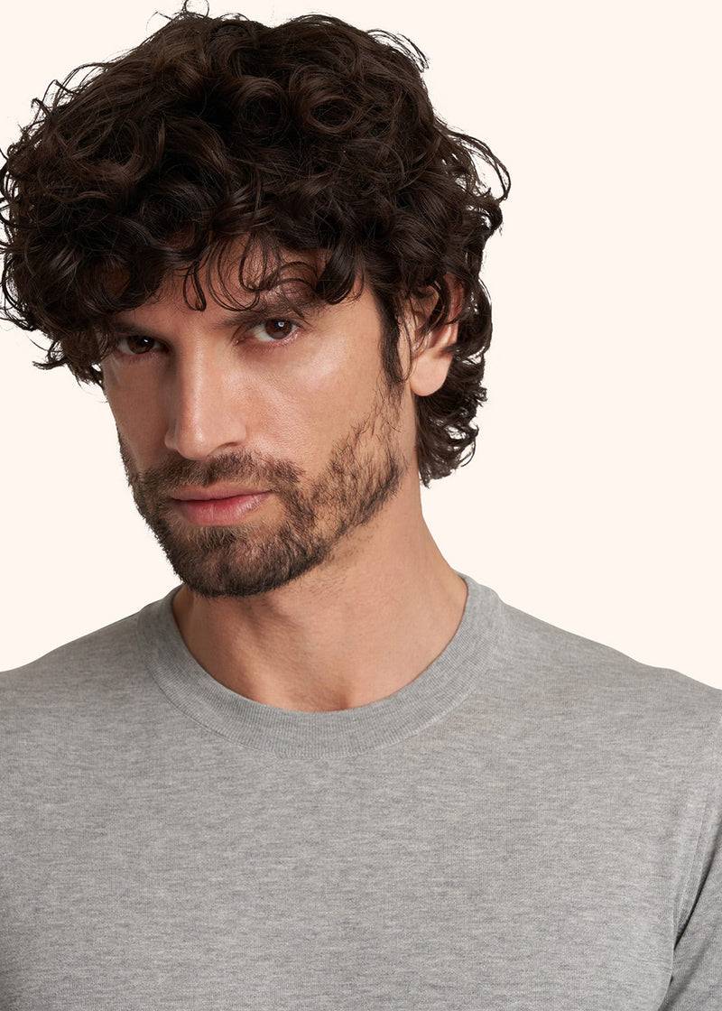 Kiton MAGLIA GIROCOLLO Cotone UK31MUE22K283 Offerte