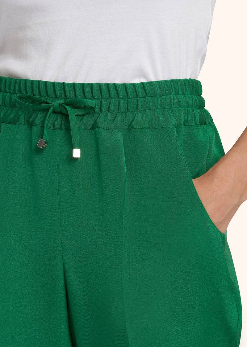 Kiton PANTALONI SETA D37102K0977A06 Offerta