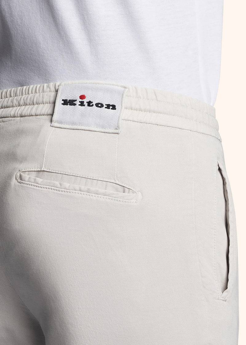 Kiton PANTALONI Lyocell UFP1LACJ0319A01 Negozio