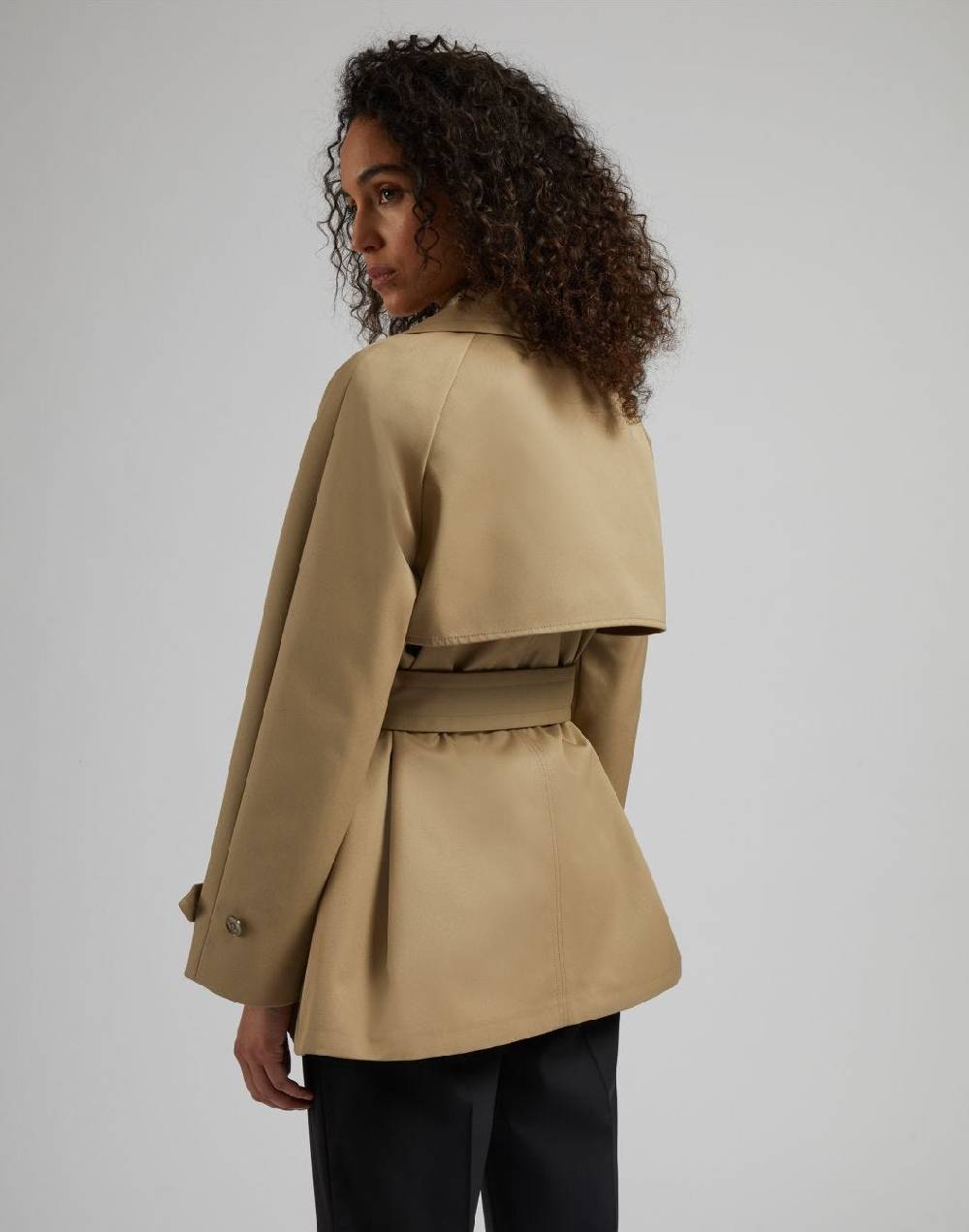 Lardini Trench corto doppiopetto beige water-repellent In Saldo