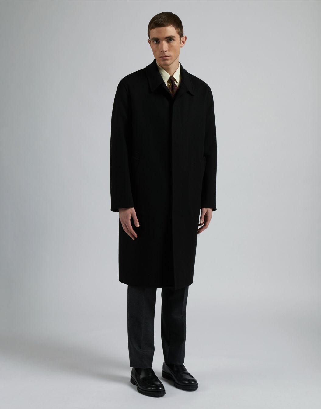 Lardini Cappotto monopetto nero in lana con finta davanti Fino Al -60%