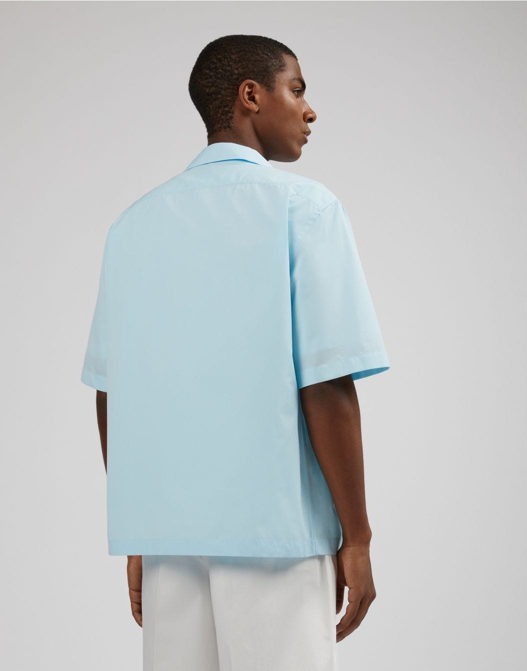 Lardini Camicia azzurra in popeline soft touch 2025