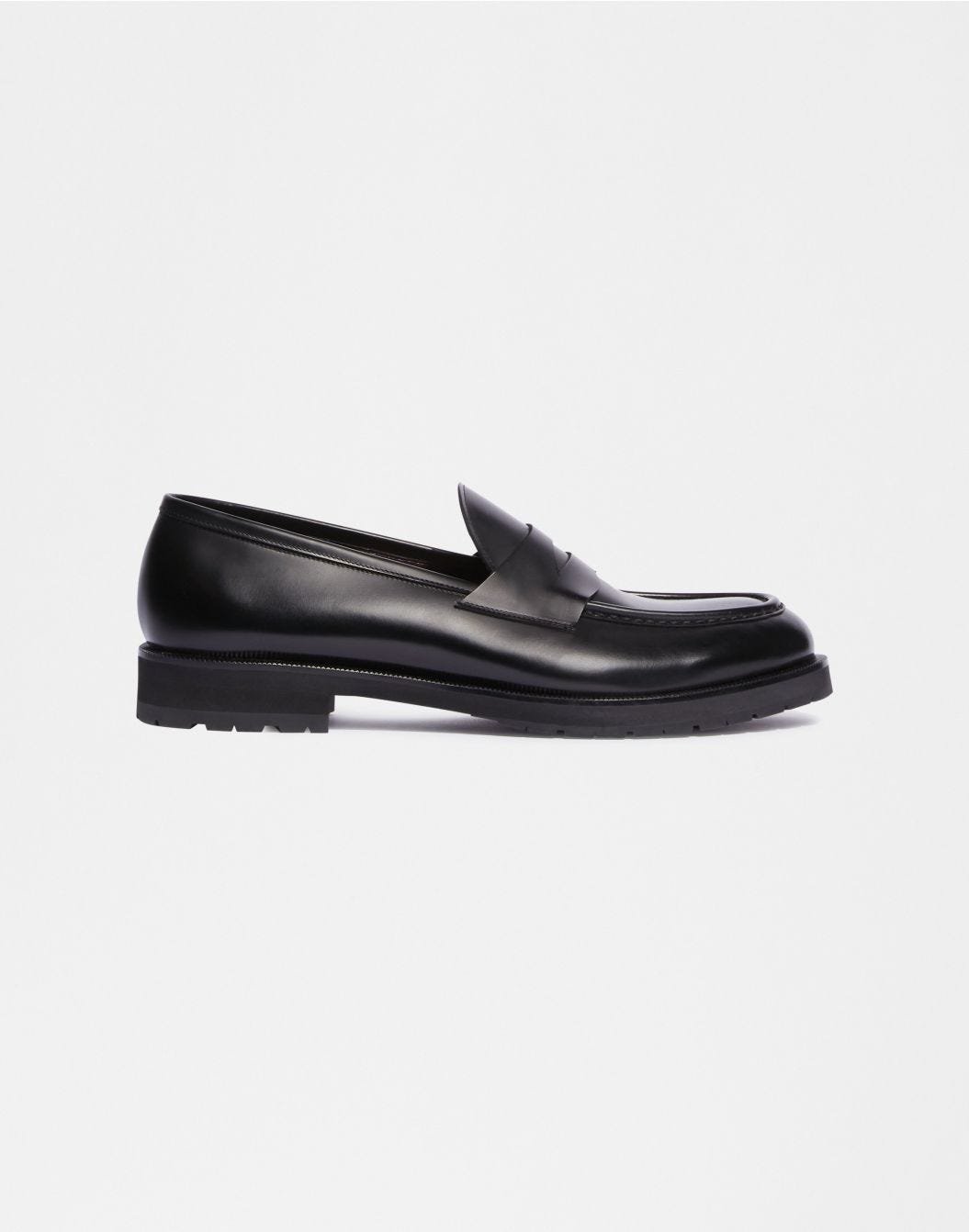 Lardini Mocassino in pelle nera con tacco In Saldo