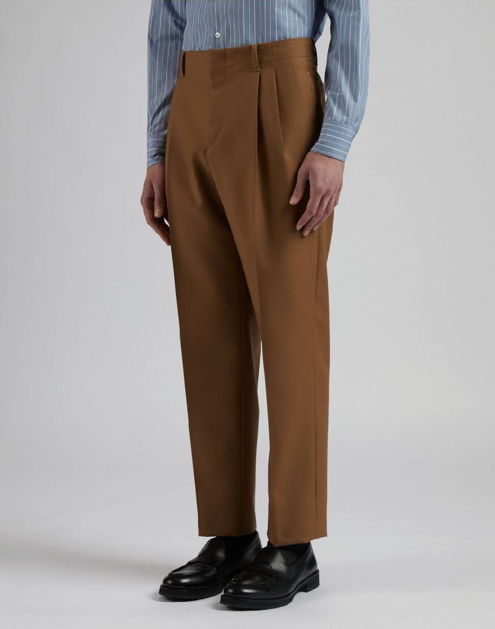 Lardini Pantalone nocciola in lana mohair 2025