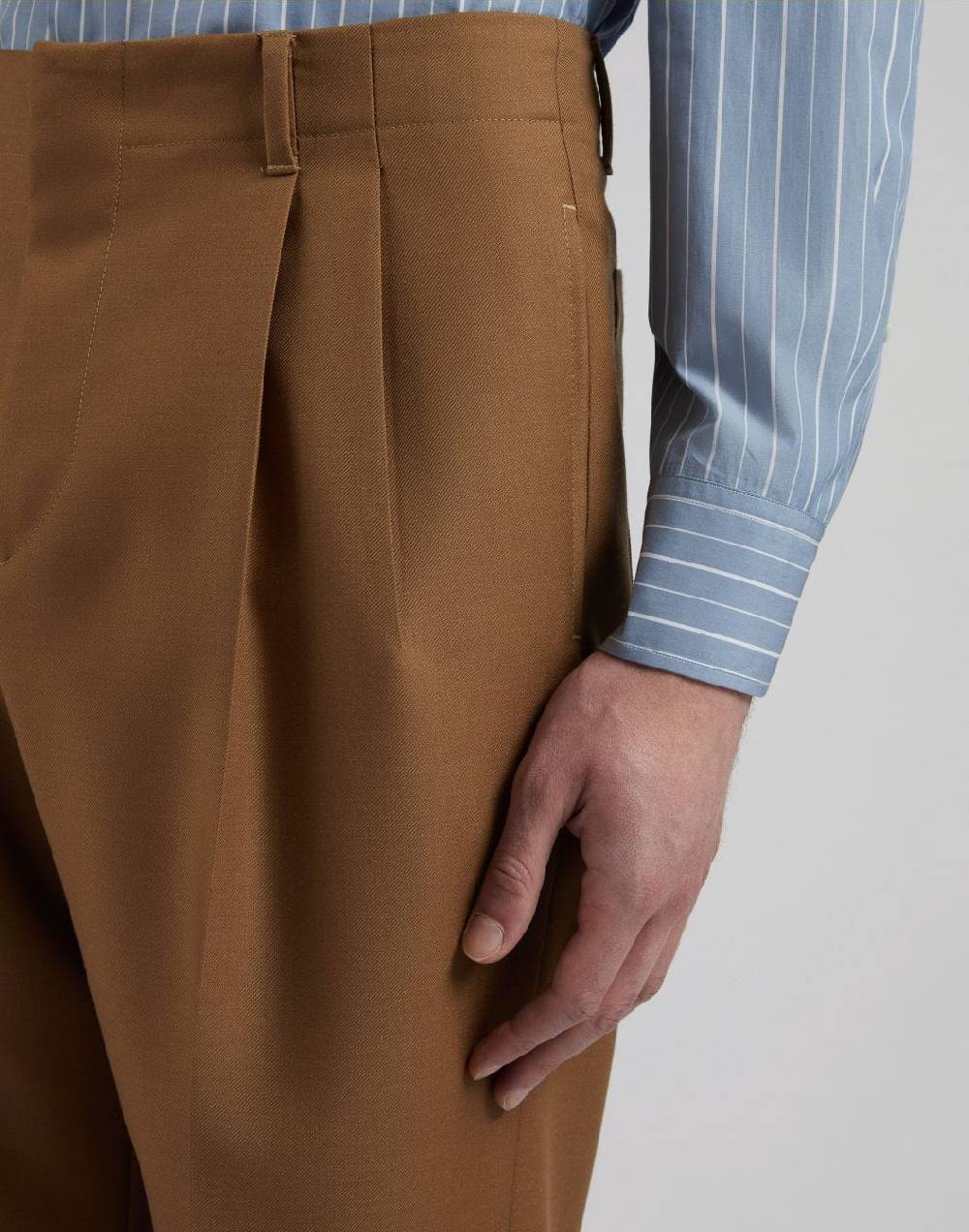 Lardini Pantalone nocciola in lana mohair 2025
