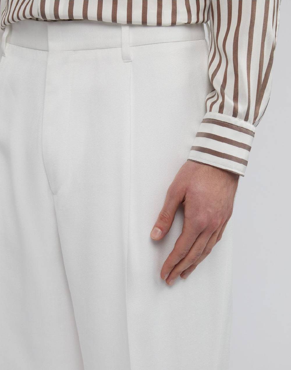 Lardini Pantalone comfort bianco in viscosa Consegna Veloce