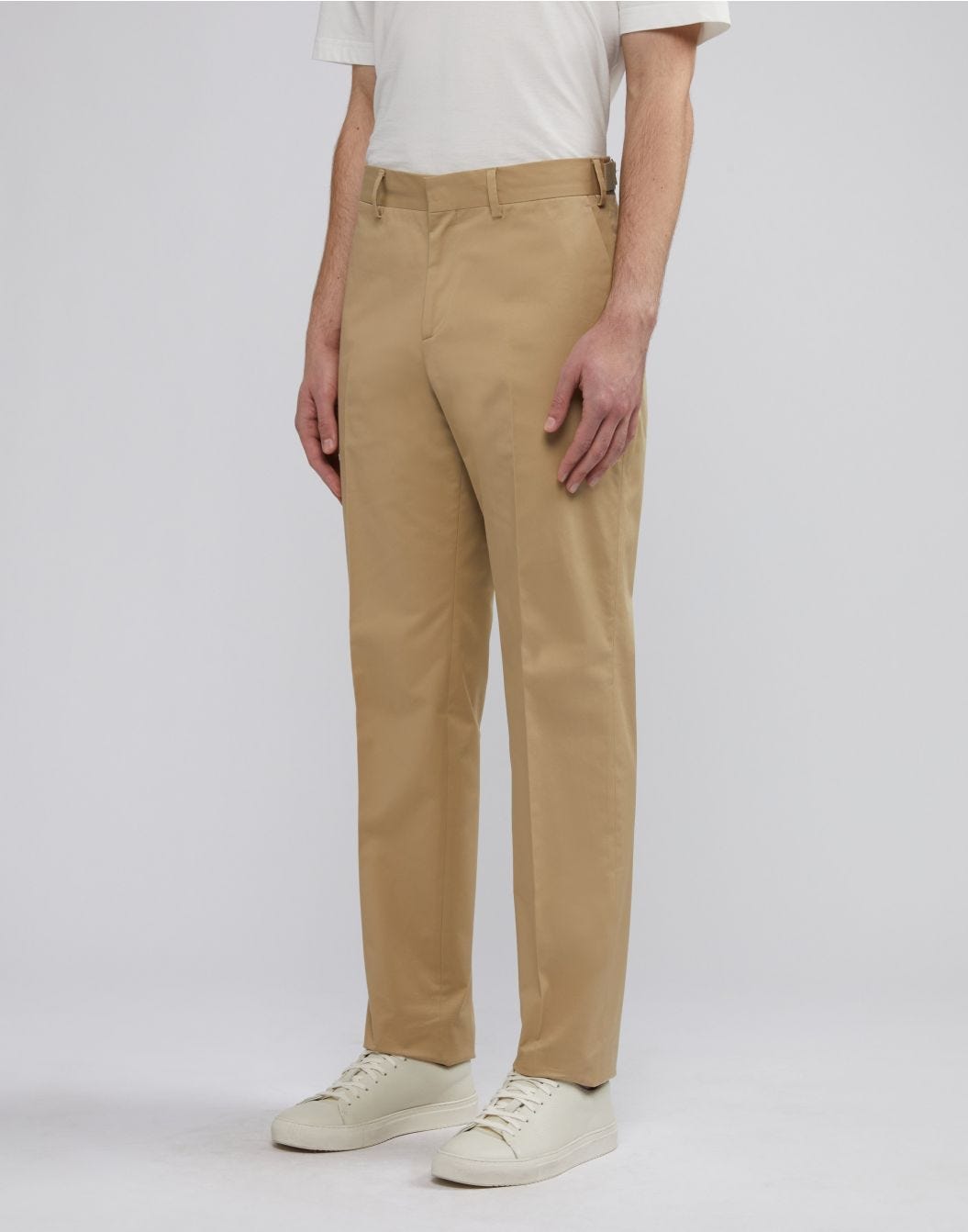 Lardini Pantalone nocciola senza pinces in drill di cotone stretch Moda