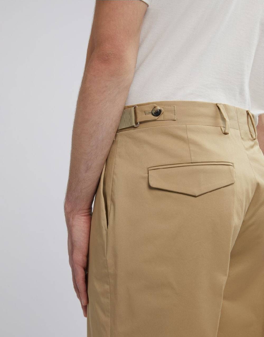 Lardini Pantalone nocciola senza pinces in drill di cotone stretch Moda
