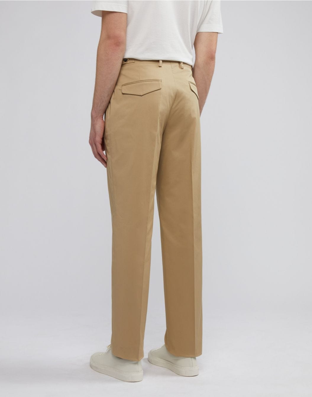 Lardini Pantalone nocciola senza pinces in drill di cotone stretch Moda