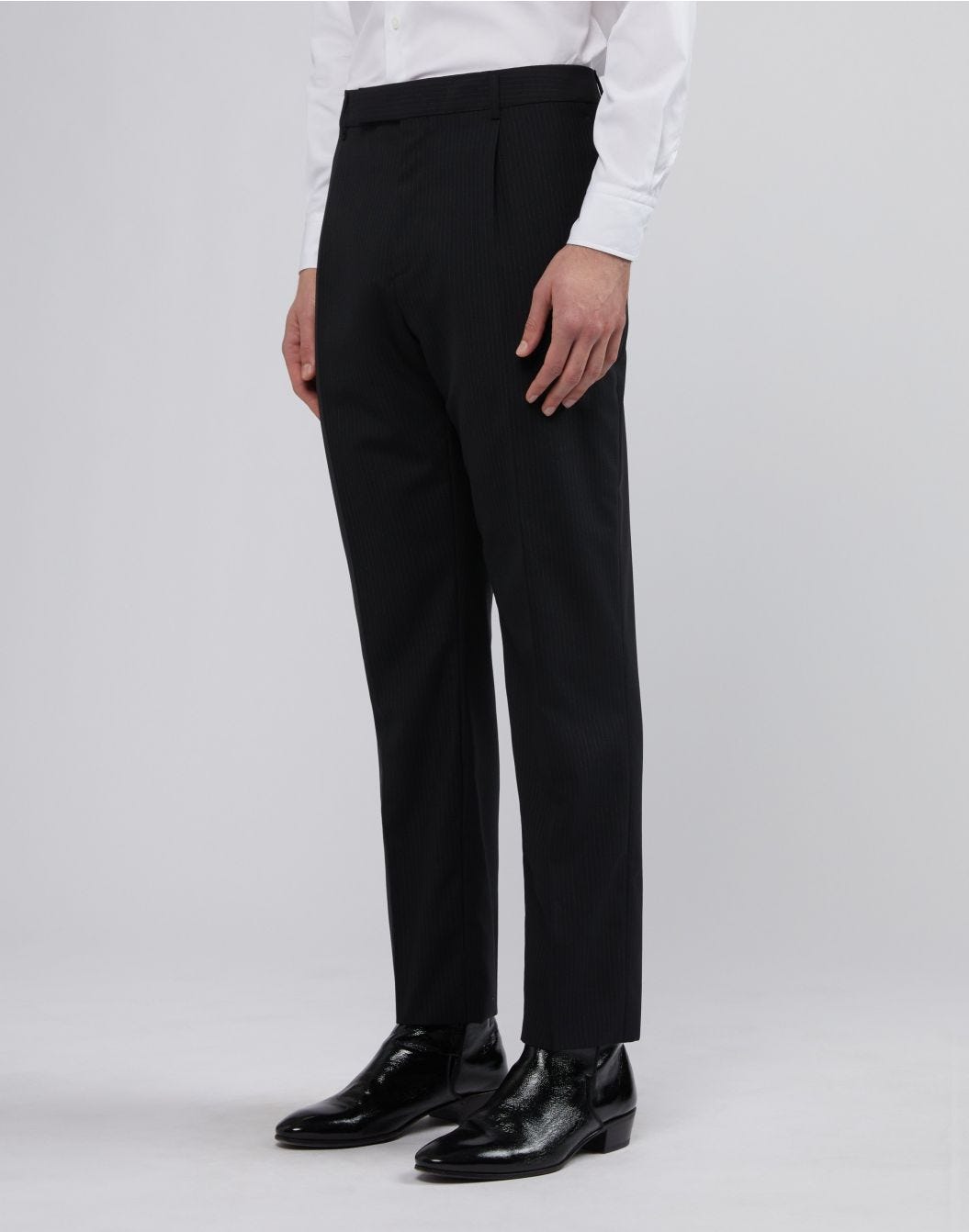 Lardini Pantalone nero con gessatura a contrasto Prezzo Ridotto