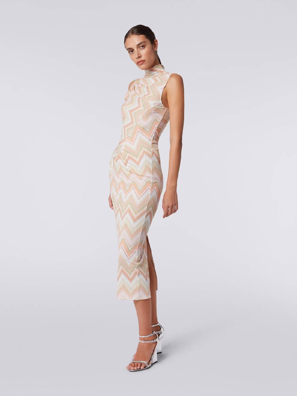 Missoni Abito longuette in viscosa zig zag con arricciature Nuova