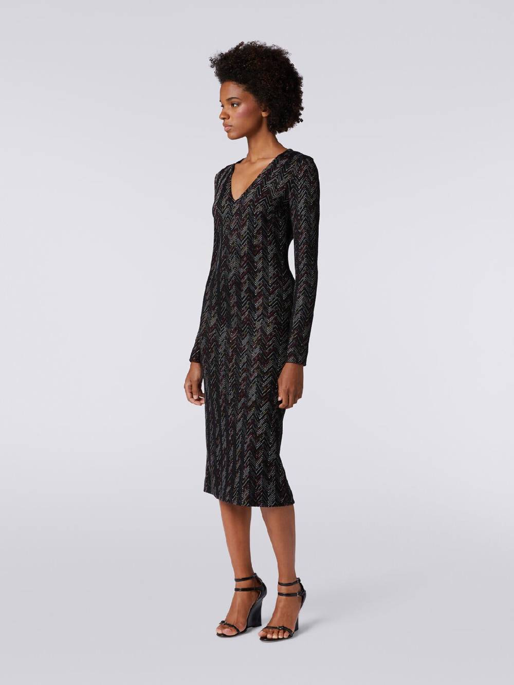 Missoni Abito lungo con scollatura a V in lana e viscosa zig zag 2025