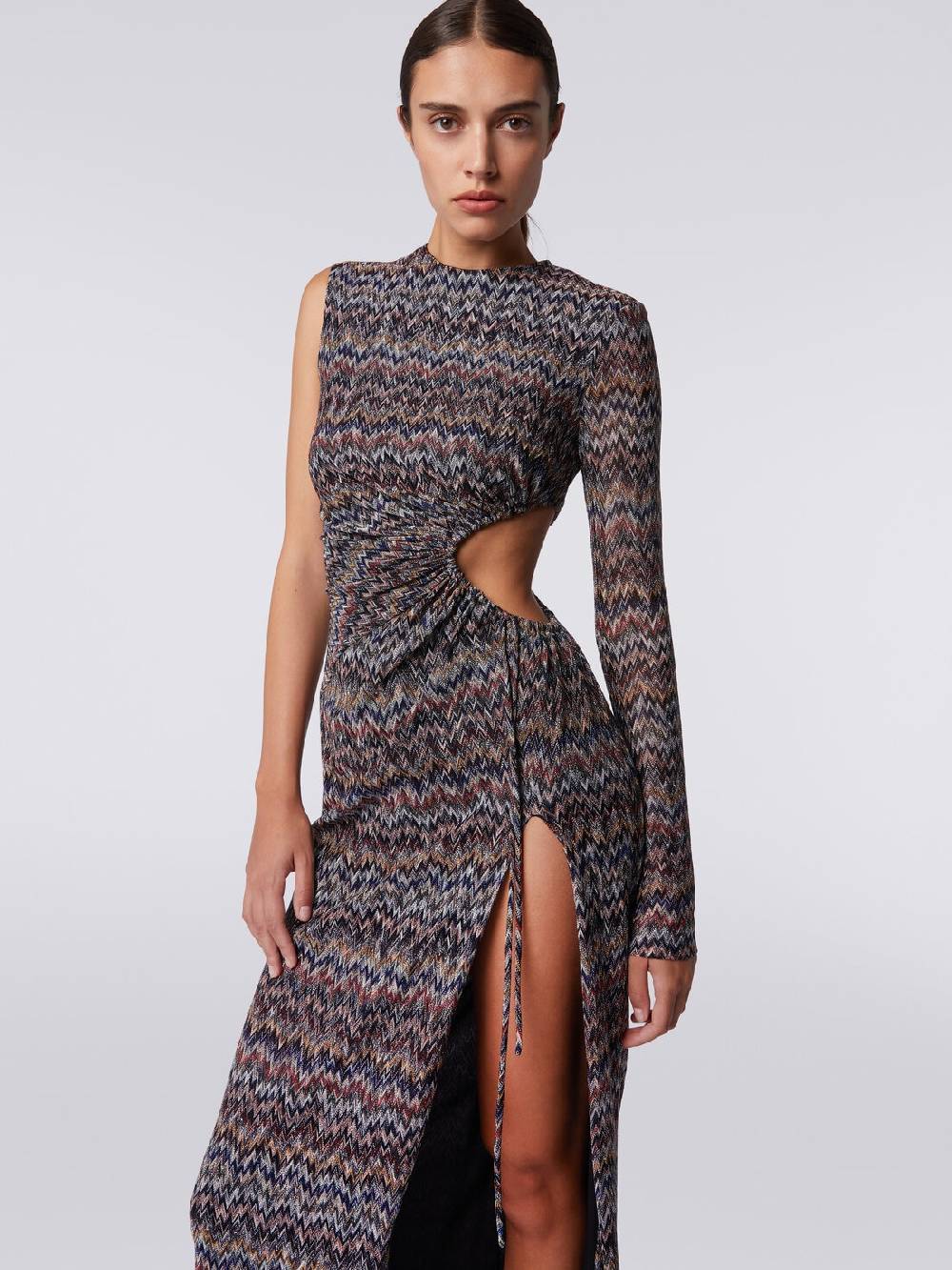 Missoni Abito lungo monospalla con dettaglio cut-out e spacco Ultimi due giorni