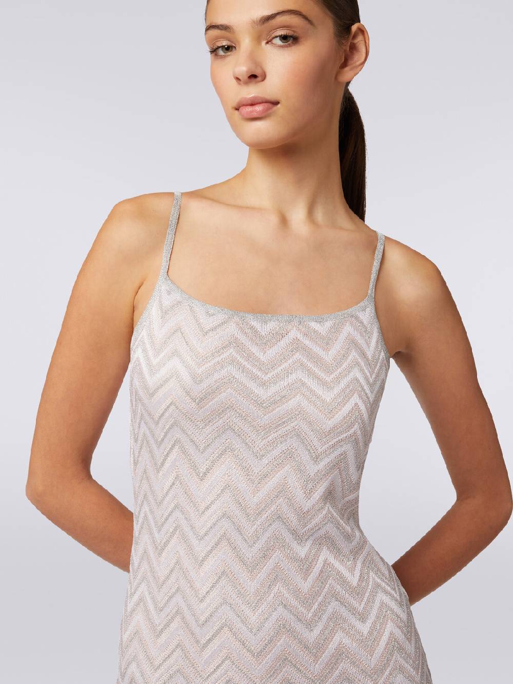 Missoni Abito lungo senza maniche in viscosa lamé zig zag Ultimo giorno