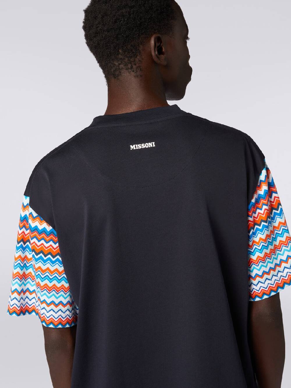 Missoni T-shirt oversize in cotone con inserti zig zag Esporta salva