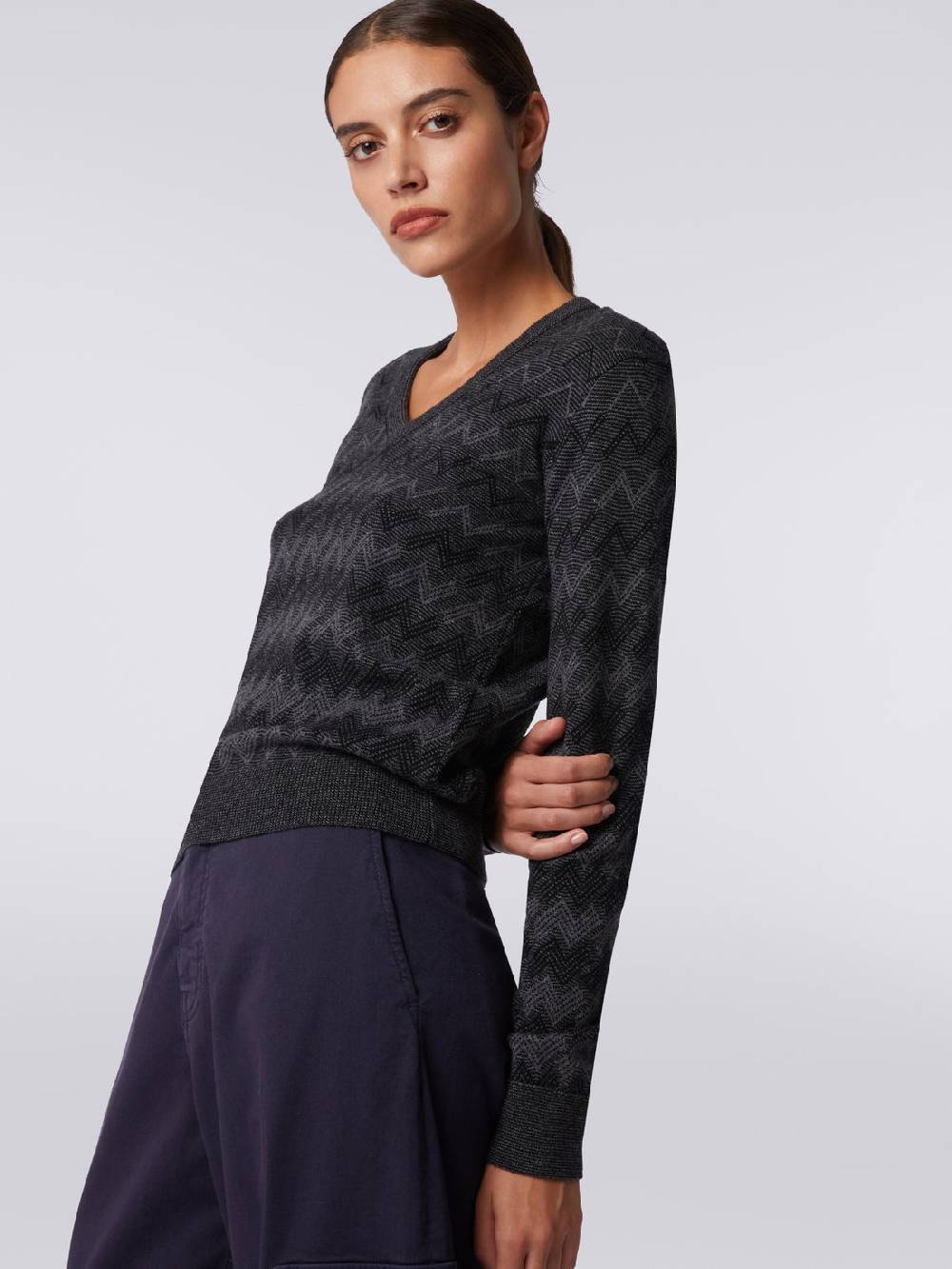Missoni Pullover con scollo a V in cachemire con zig zag Promozione temporanea