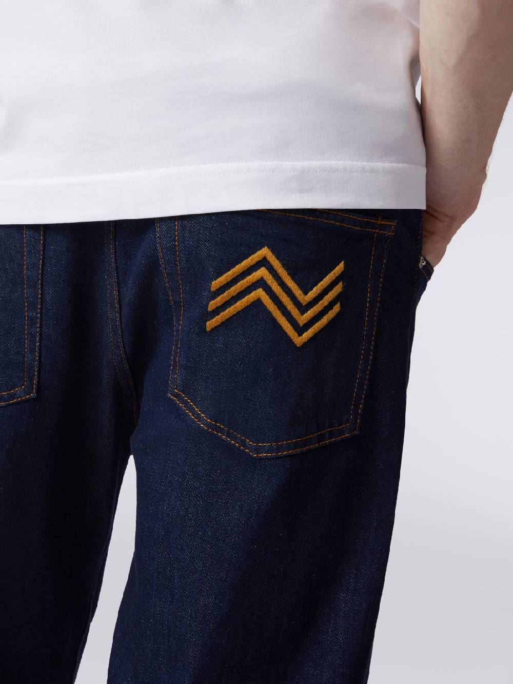 Missoni Cinque tasche in denim con ricamo zig zag sulla tasca Negozi Online