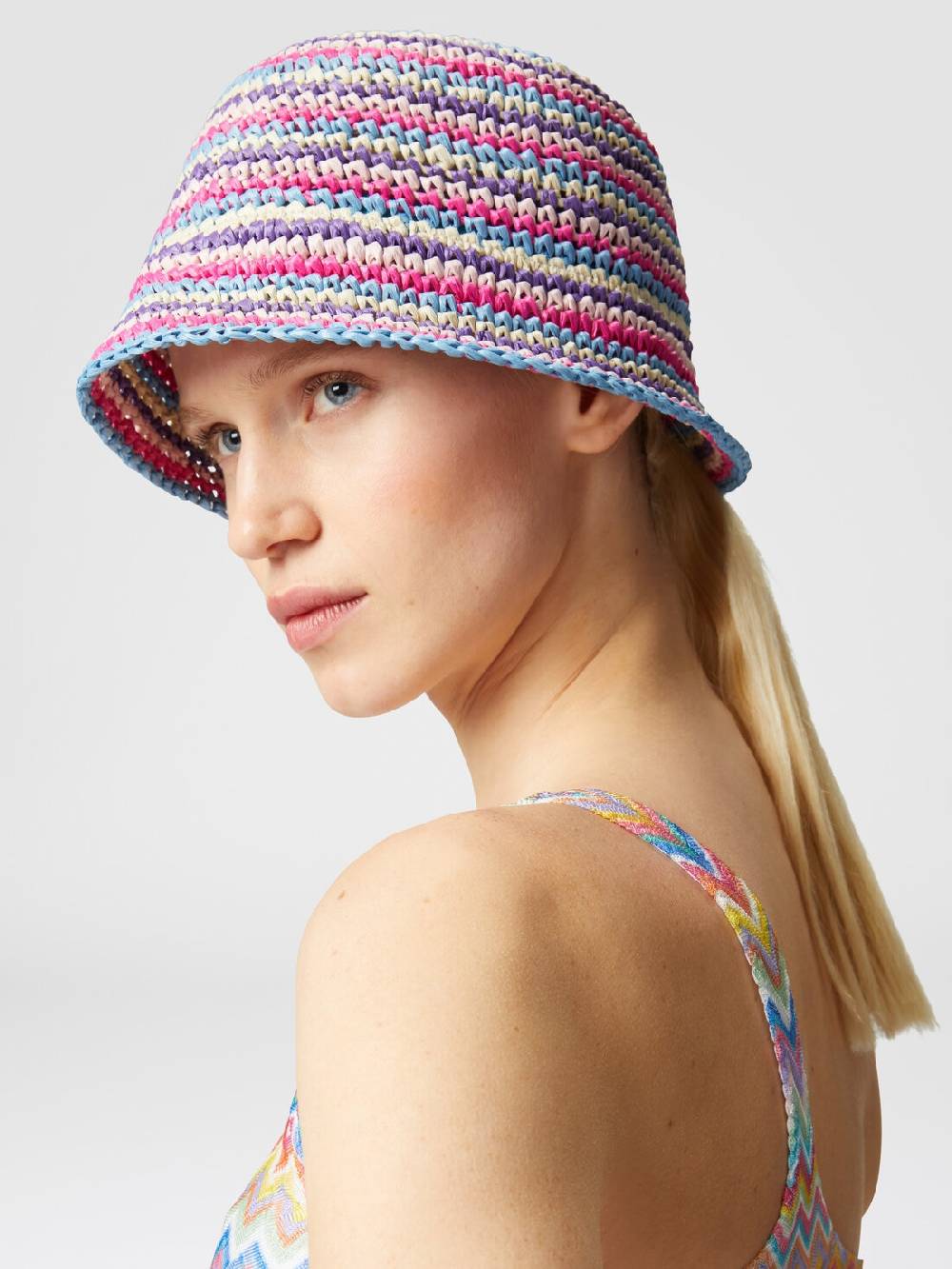 Missoni Cloche in maglia di viscosa con lavorazione a uncinetto Affare Del Giorno