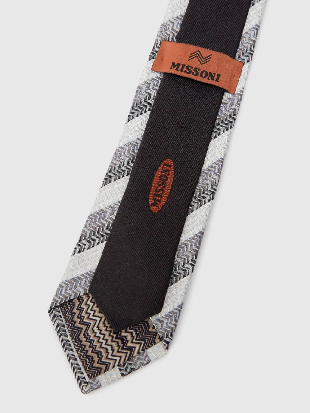 Missoni Cravatta in seta con motivo chevron Affare Del Giorno