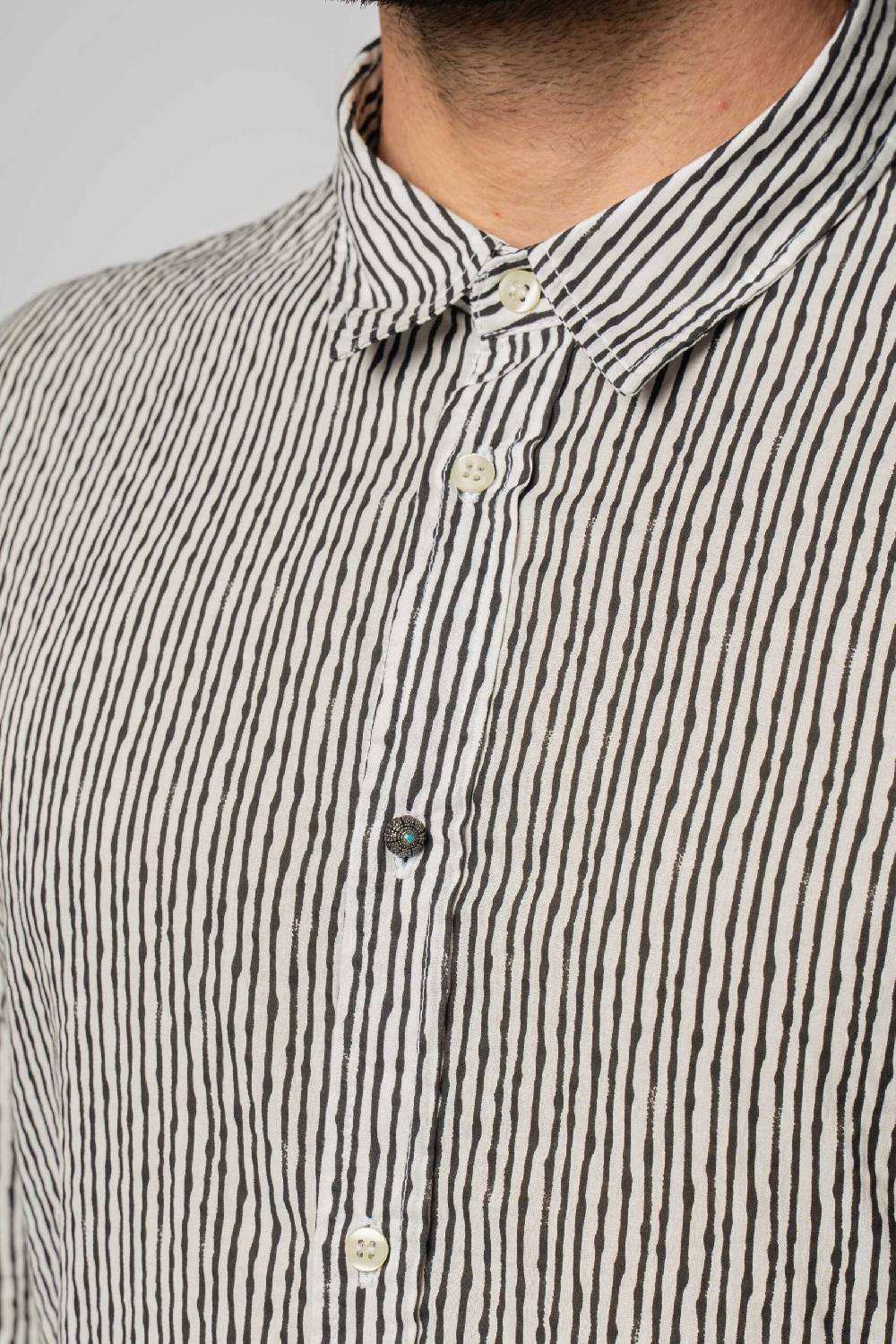 Officina 36 Camicia nera in popeline stampato Online